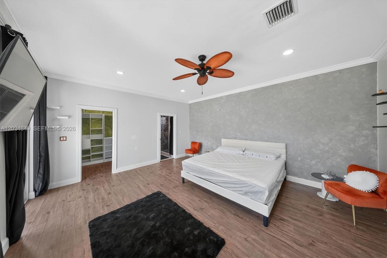 420 NW 145th St, Miami, FL 33168 Photo
