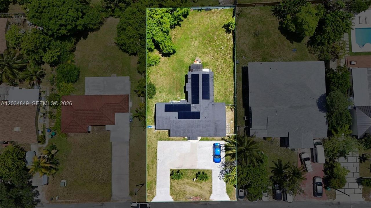 420 NW 145th St, Miami, FL 33168 Photo