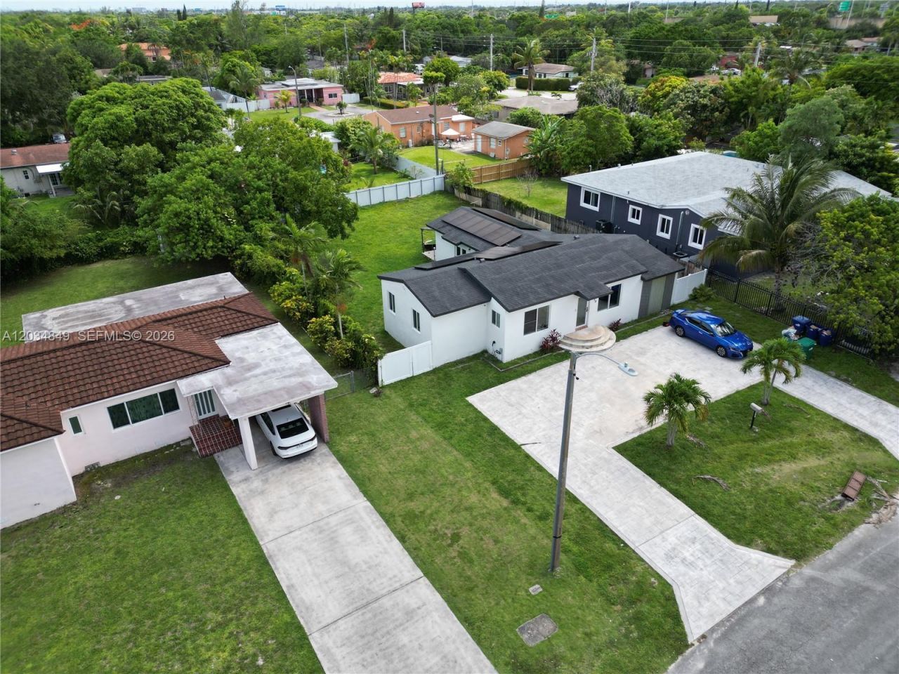 420 NW 145th St , Miami, FL 33168 Photo