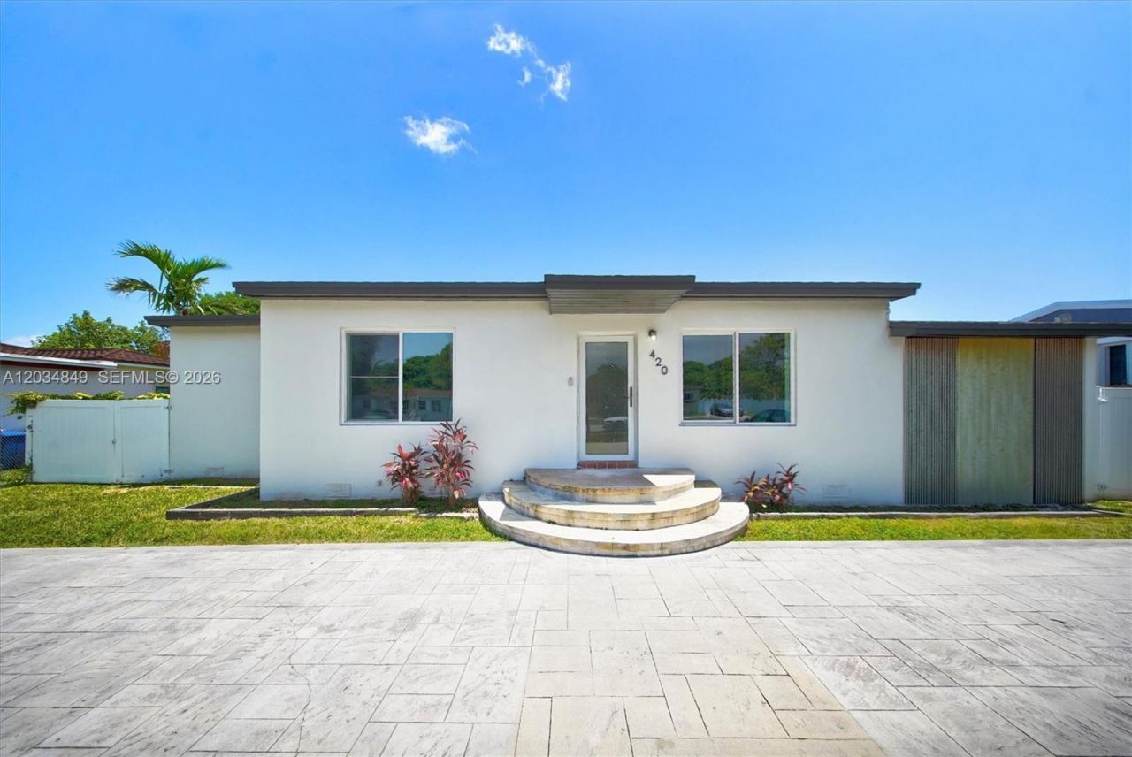 420 NW 145th St, Miami, FL 33168 Photo