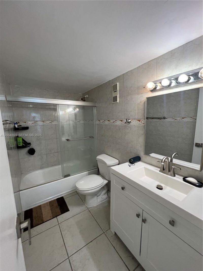 6545 Indian Creek Dr, Unit 509, Miami Beach, FL 33141 Photo