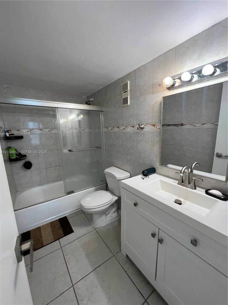 6545 Indian Creek Dr, Unit 509, Miami Beach, FL 33141 Photo