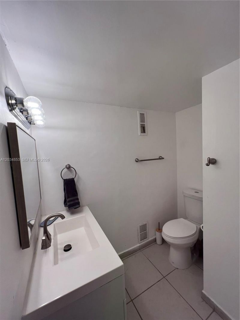 6545 Indian Creek Dr, Unit 509, Miami Beach, FL 33141 Photo