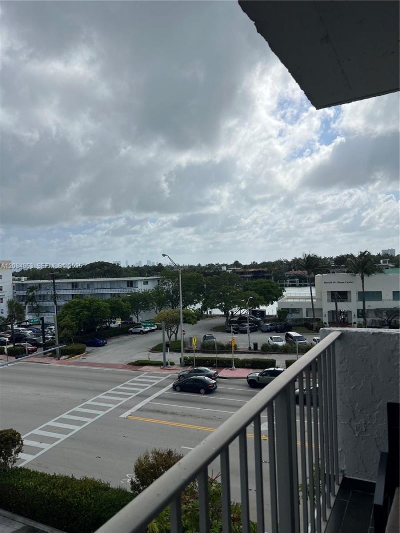 6545 Indian Creek Dr, Unit 509, Miami Beach, FL 33141 Photo
