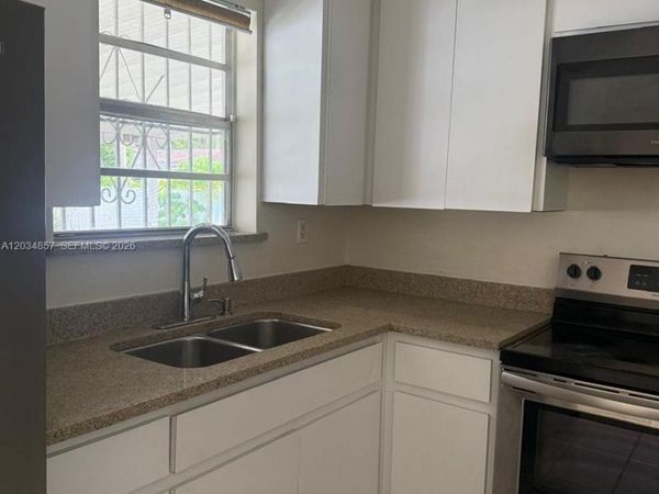 767 SW 5th Ter, Florida City, FL 33034
