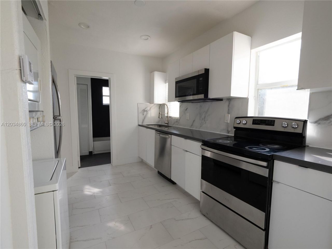 2272 NW 2nd St, Unit 2, Miami, FL 33125 Photo