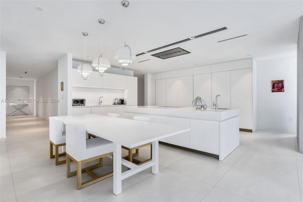 1000 Biscayne Blvd , Unit 3701, Miami, FL 33132 Photo