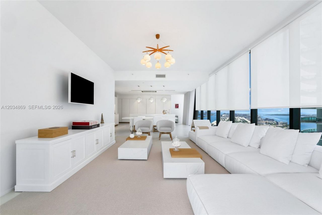 1000 Biscayne Blvd , Unit 3701, Miami, FL 33132 Photo