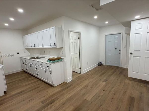 1236 NW 4th Ave , Unit 6, Fort Lauderdale, FL 33311