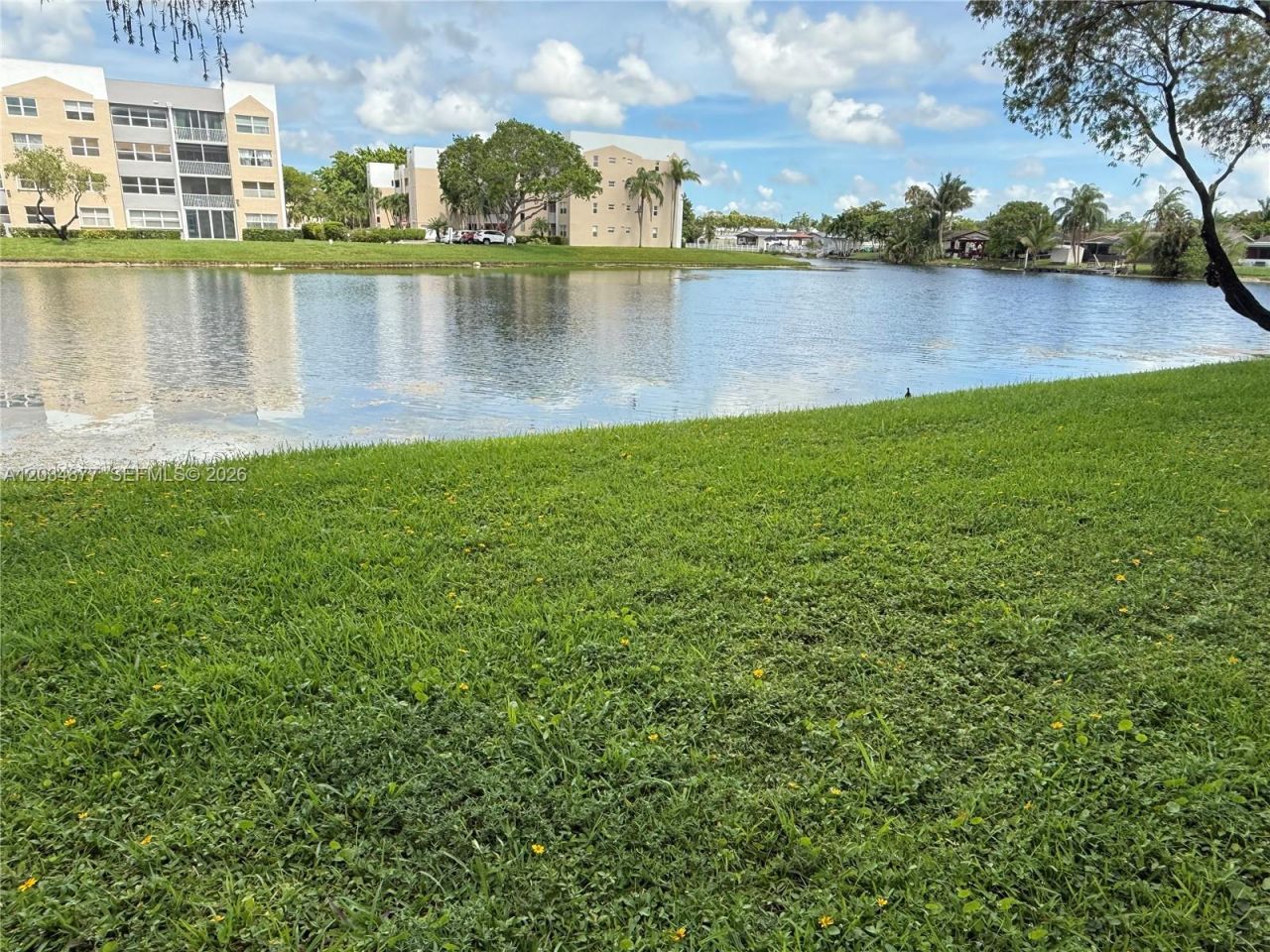 10312 NW 24th Pl , Unit 106, Sunrise, FL 33322 Photo