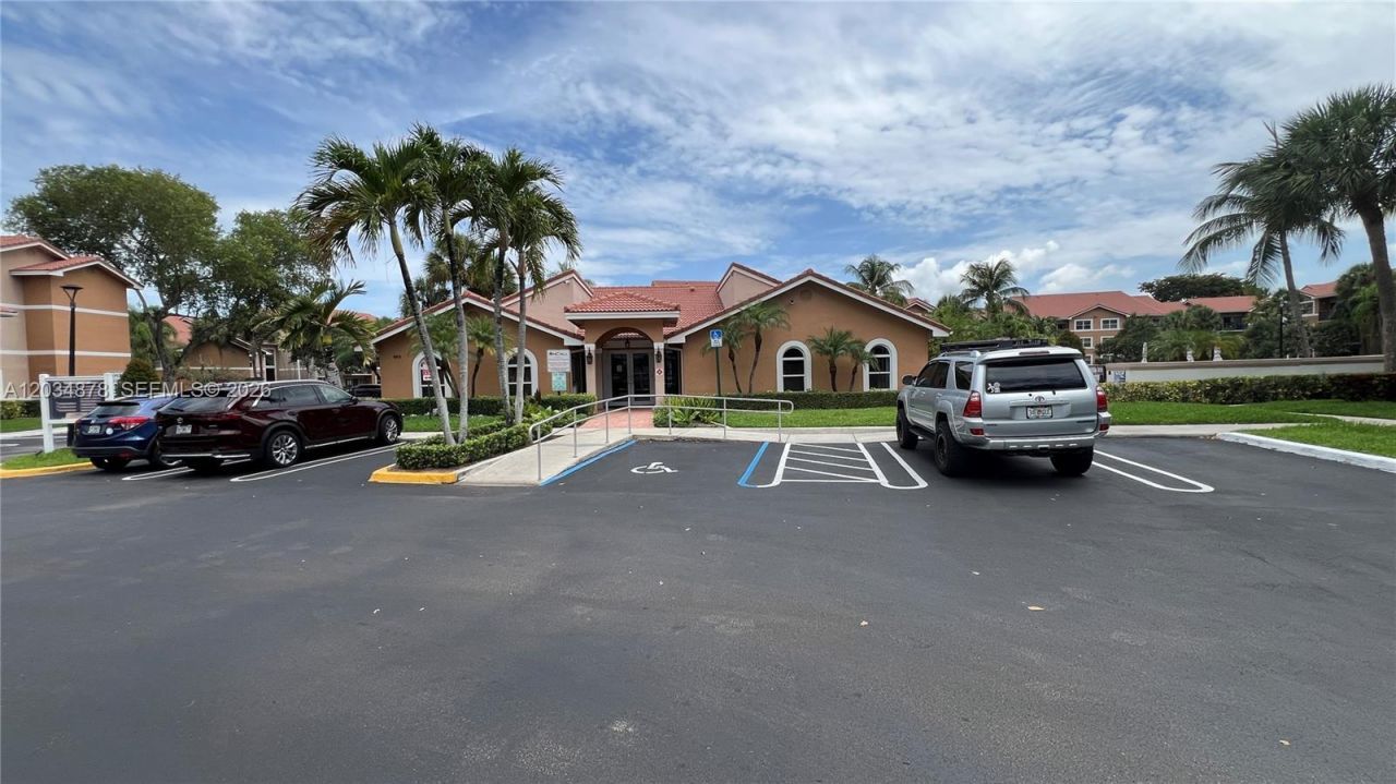 8851 Wiles Rd, Unit 108, Coral Springs, FL 33067 Photo