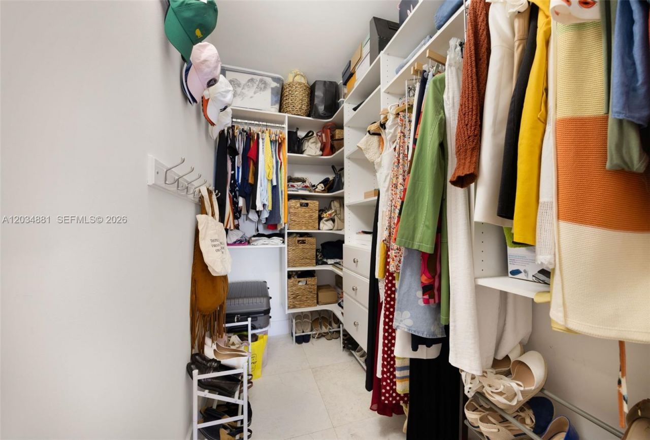 701 Brickell Key Blvd , Unit 901, Miami, FL 33131 Photo