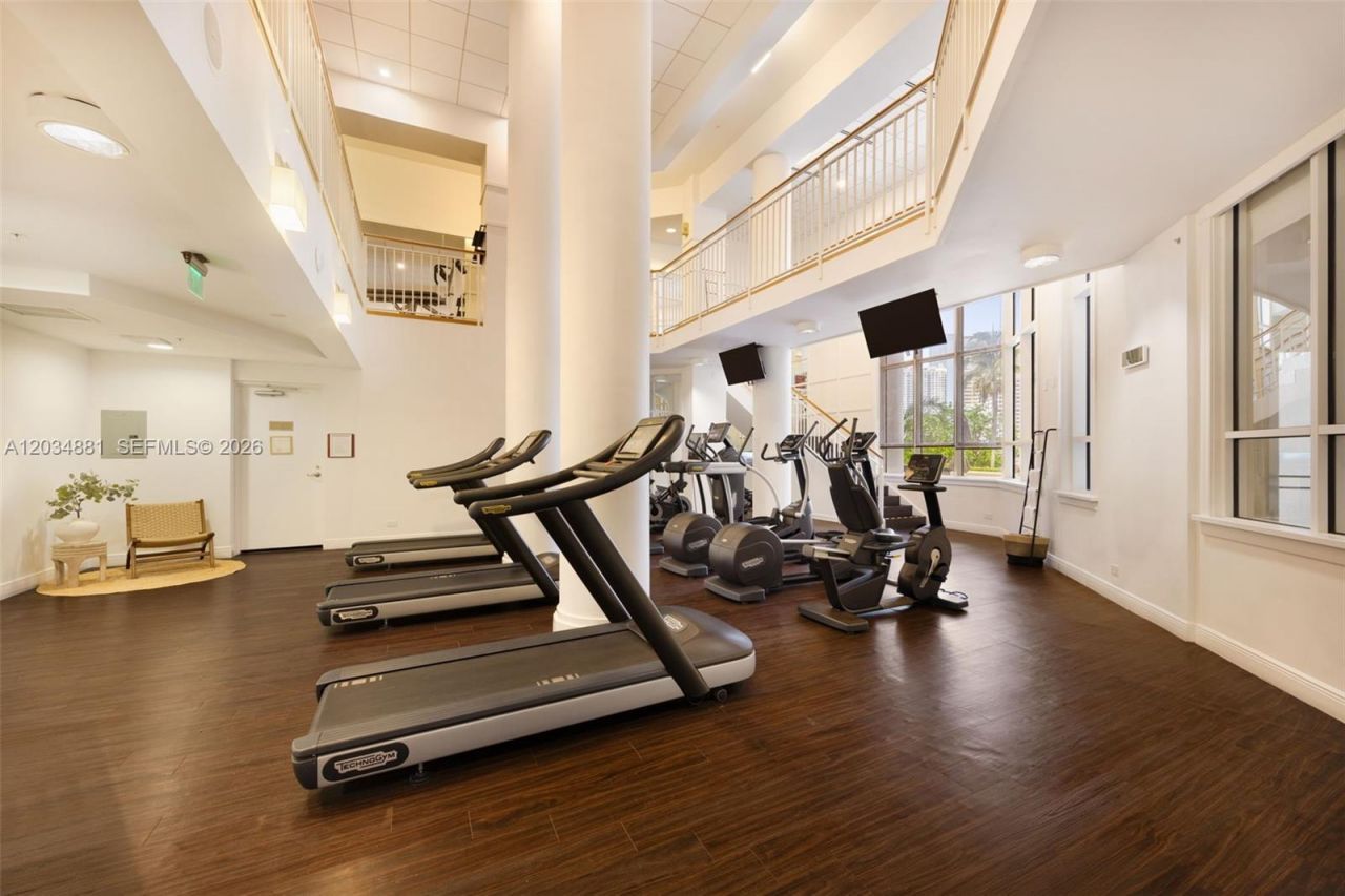 701 Brickell Key Blvd , Unit 901, Miami, FL 33131 Photo