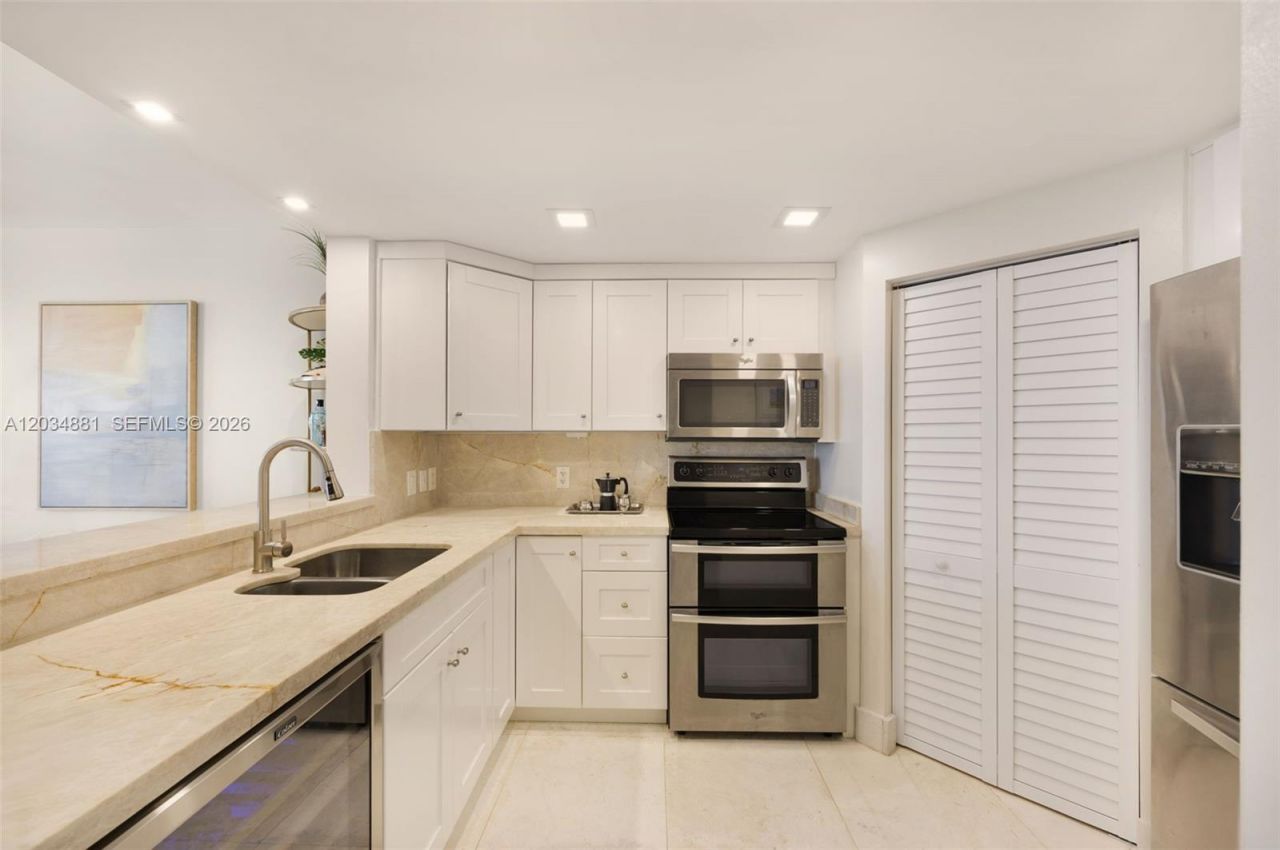 701 Brickell Key Blvd , Unit 901, Miami, FL 33131 Photo