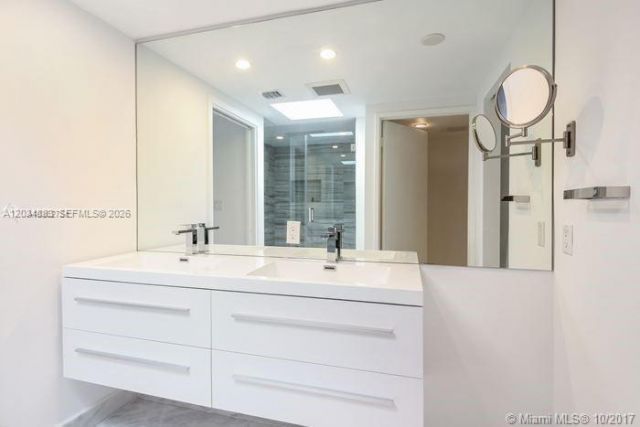 101 Crandon Blvd, Unit 474, Key Biscayne, FL 33149 Photo
