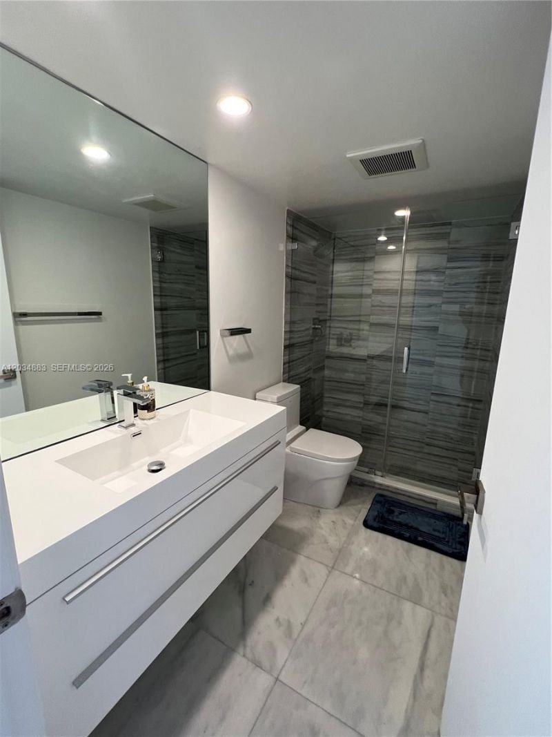 101 Crandon Blvd, Unit 474, Key Biscayne, FL 33149 Photo