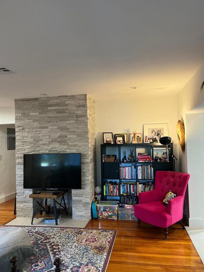 409 Daroco Ave, Coral Gables, FL 33146 Photo