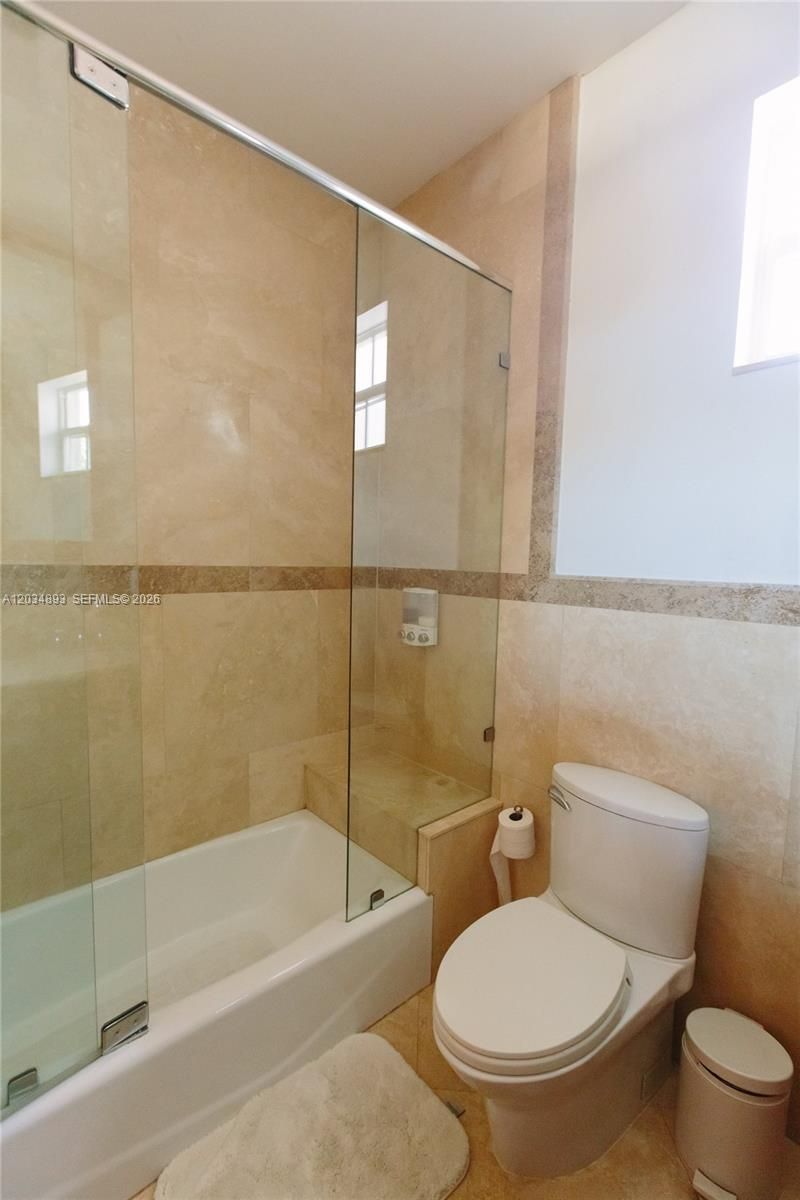 335 W Enid Dr , Key Biscayne, FL 33149 Photo