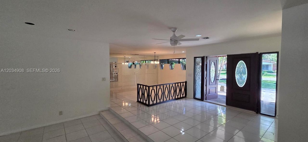 5860 SW 8th St, Plantation, FL 33317 Photo