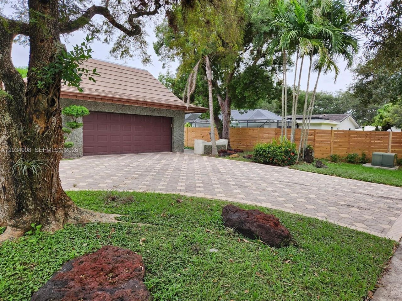 5860 SW 8th St , Plantation, FL 33317 Photo