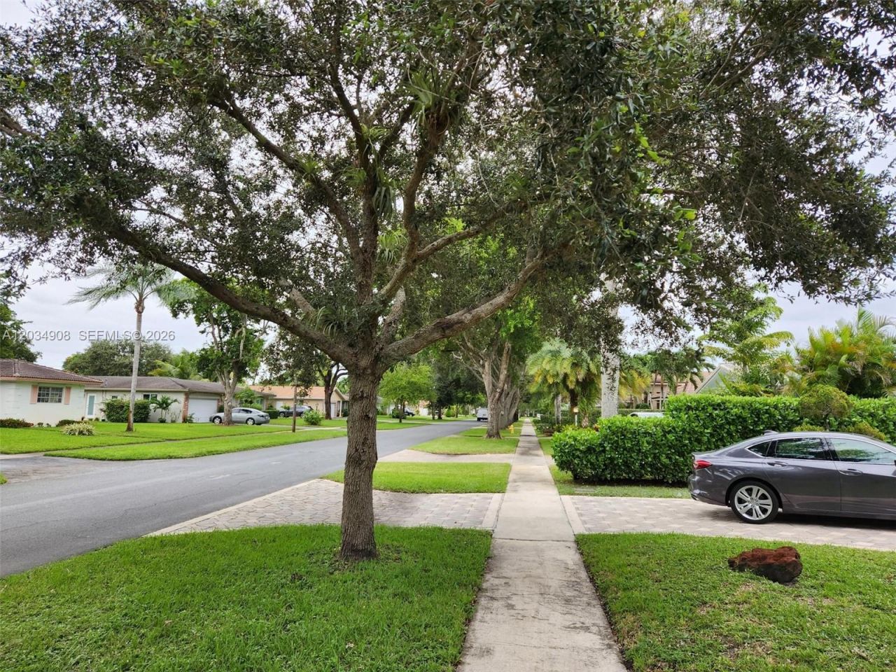 5860 SW 8th St , Plantation, FL 33317 Photo