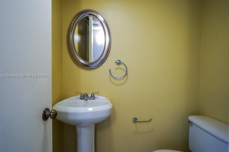 2200 Springdale Blvd, Unit 214, Palm Springs, FL 33461 Photo