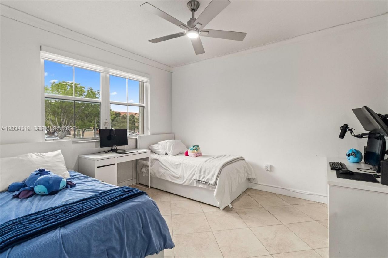 6540 NW 114th Ave , Unit 1423, Doral, FL 33178 Photo
