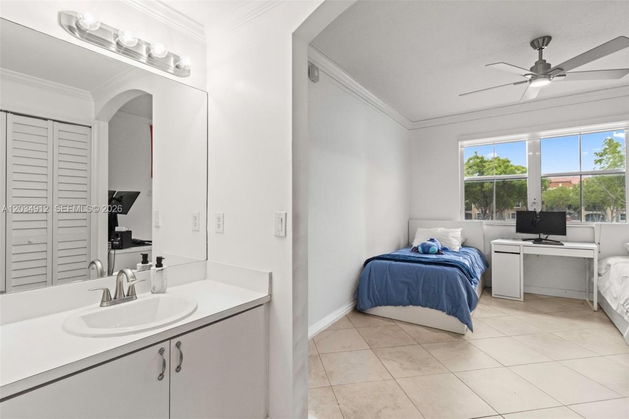 6540 NW 114th Ave , Unit 1423, Doral, FL 33178 Photo