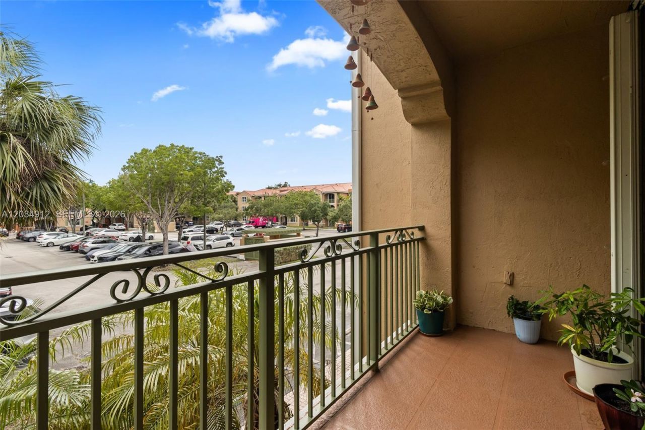 6540 NW 114th Ave , Unit 1423, Doral, FL 33178 Photo