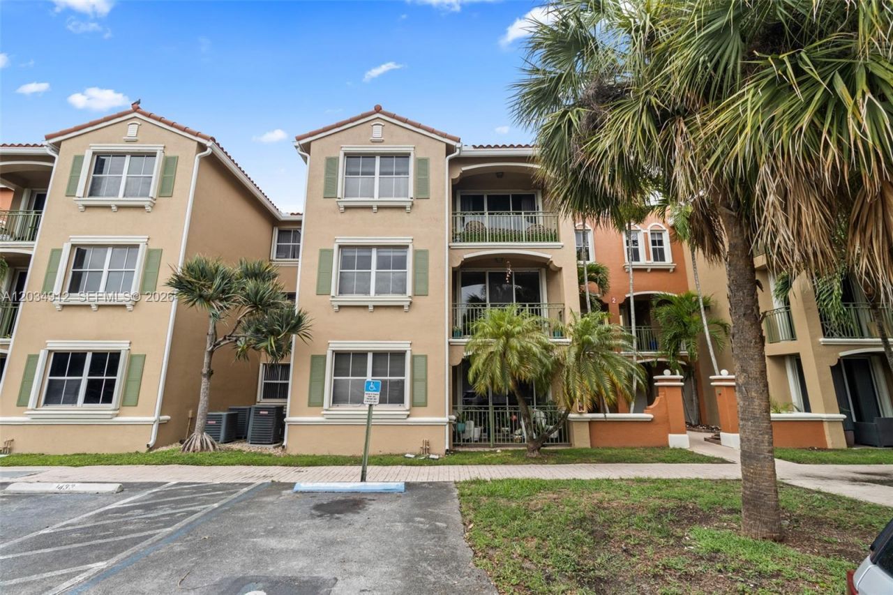 6540 NW 114th Ave , Unit 1423, Doral, FL 33178 Photo