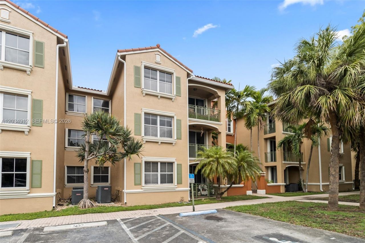 6540 NW 114th Ave , Unit 1423, Doral, FL 33178 Photo
