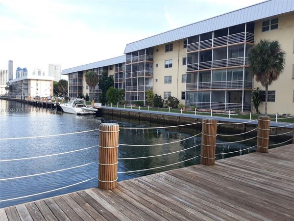 3551 NE 169th St , Unit 110-A, North Miami Beach, FL 33160