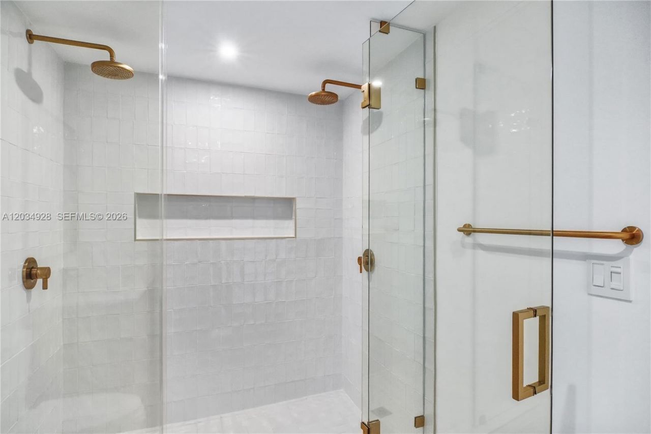 90 NE 32 , Unit 520, Miami, FL 33127 Photo