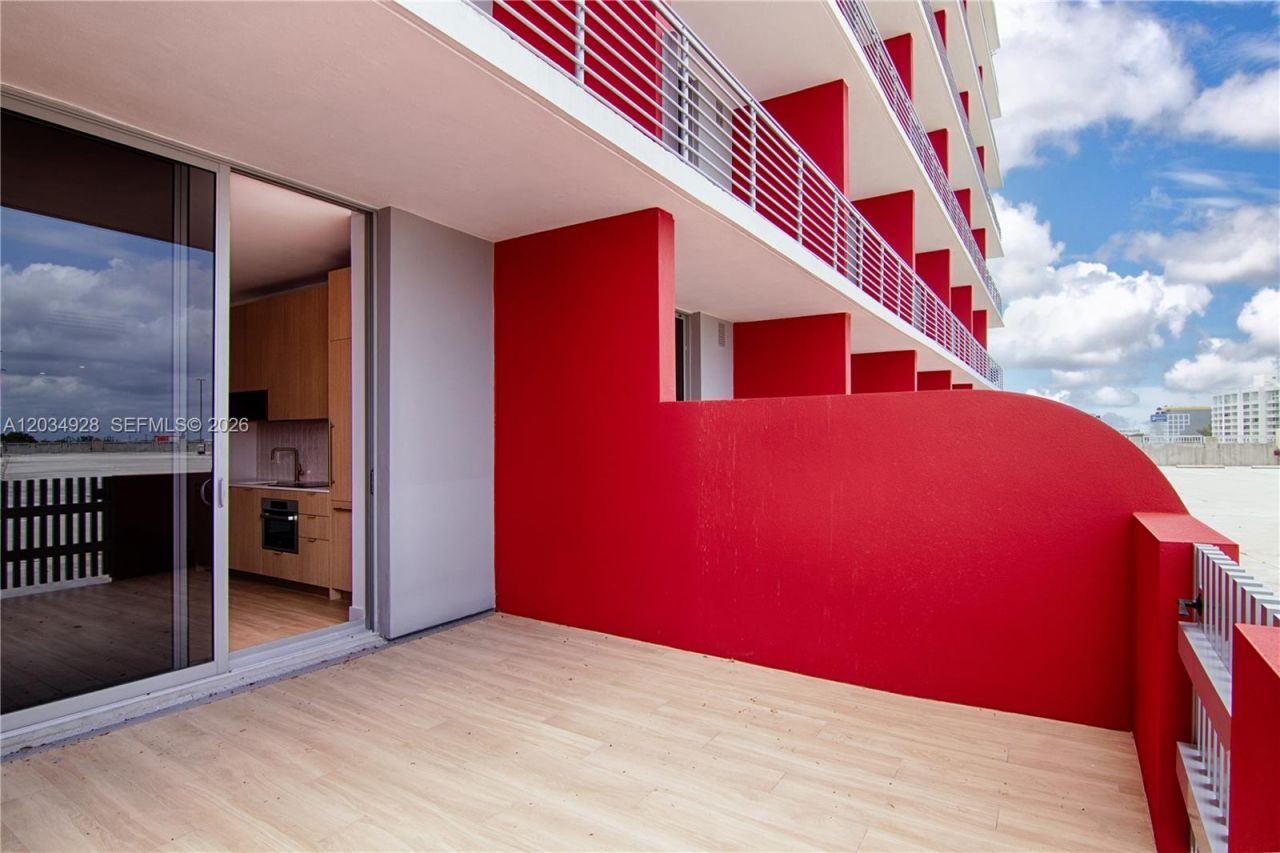 90 NE 32 , Unit 520, Miami, FL 33127 Photo