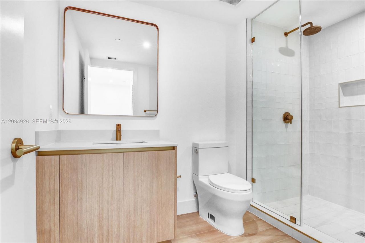90 NE 32 , Unit 520, Miami, FL 33127 Photo