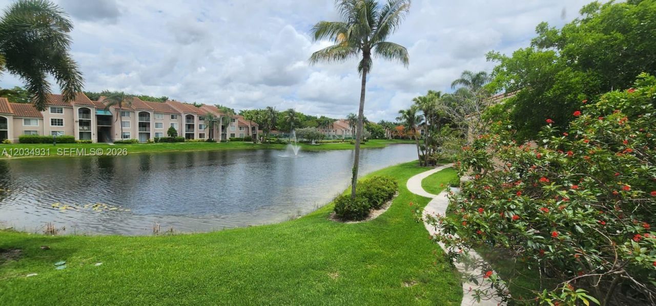 12154 Saint Andrews Pl , Unit 110, Miramar, FL 33025 Photo