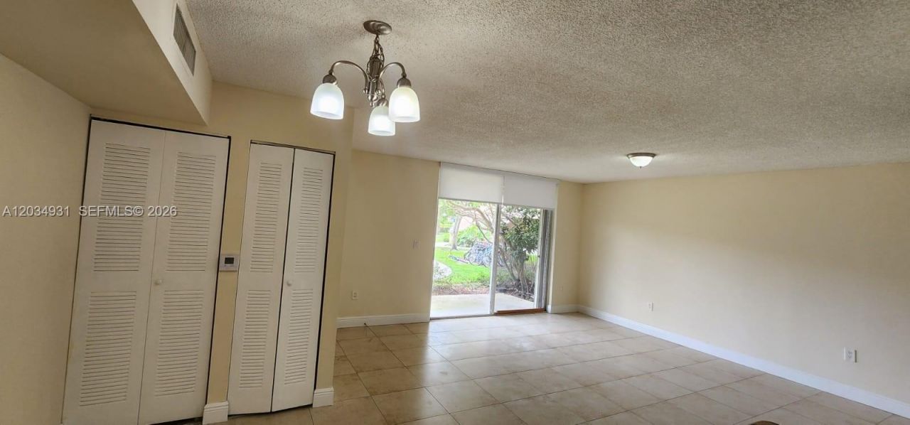 12154 Saint Andrews Pl , Unit 110, Miramar, FL 33025 Photo
