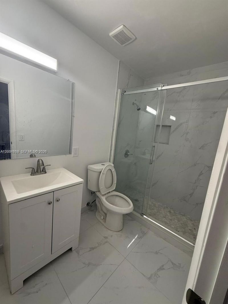 225 SW 76th Ct, Unit 225, Miami, FL 33144 Photo
