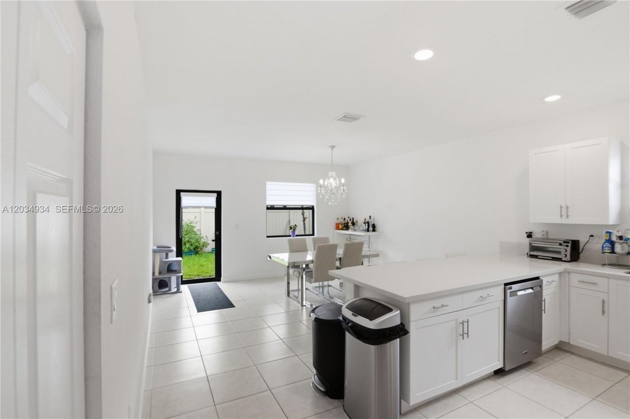12831 SW 229th St , Miami, FL 33170 Photo