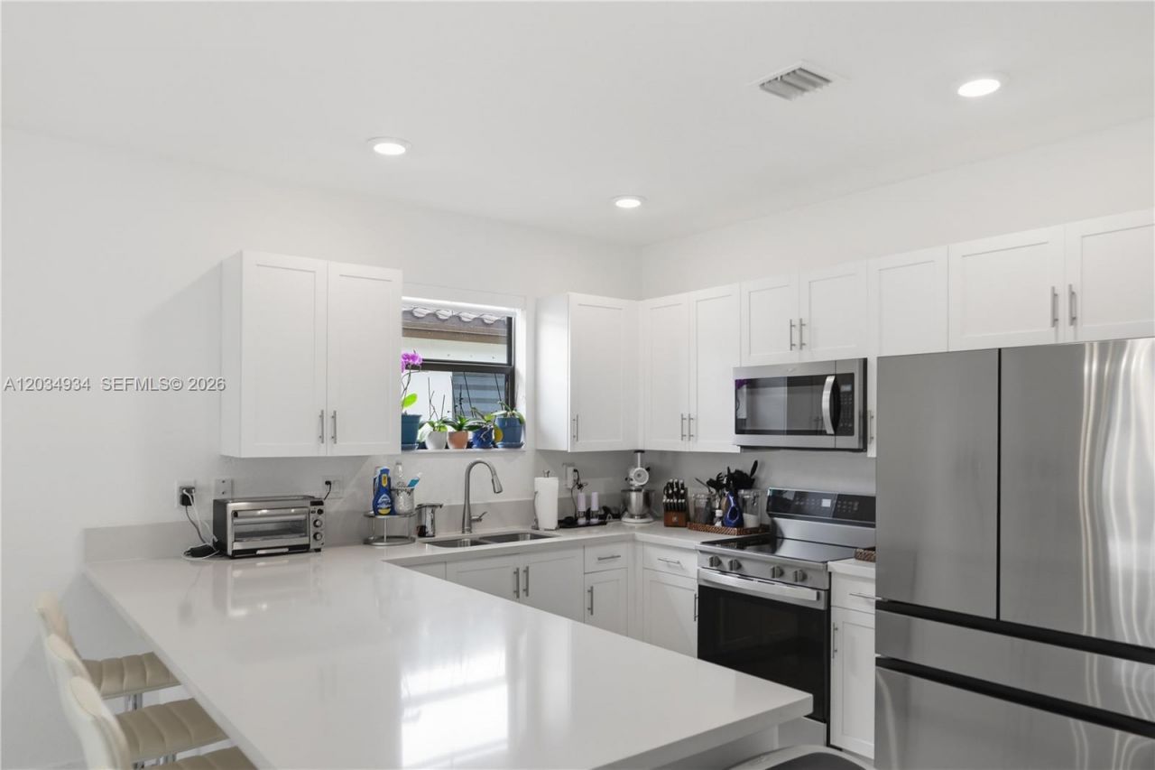 12831 SW 229th St , Miami, FL 33170 Photo