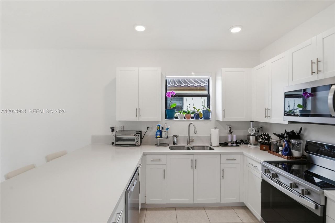 12831 SW 229th St , Miami, FL 33170 Photo
