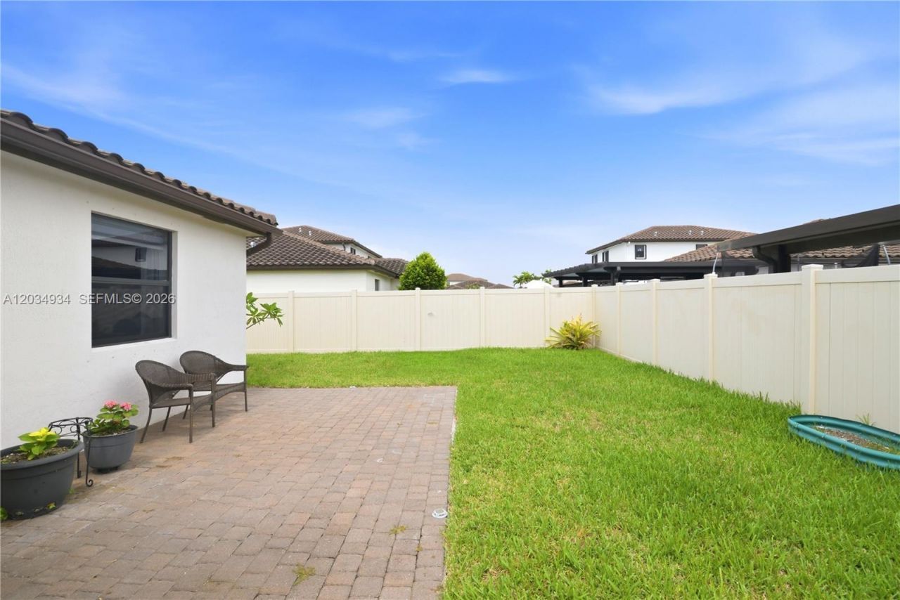 12831 SW 229th St , Miami, FL 33170 Photo