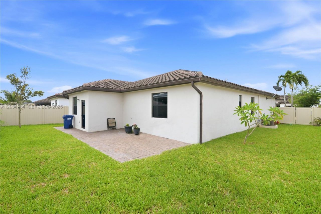 12831 SW 229th St , Miami, FL 33170 Photo