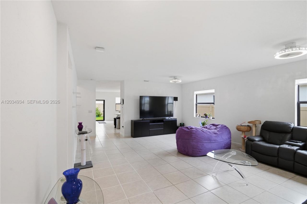 12831 SW 229th St , Miami, FL 33170 Photo
