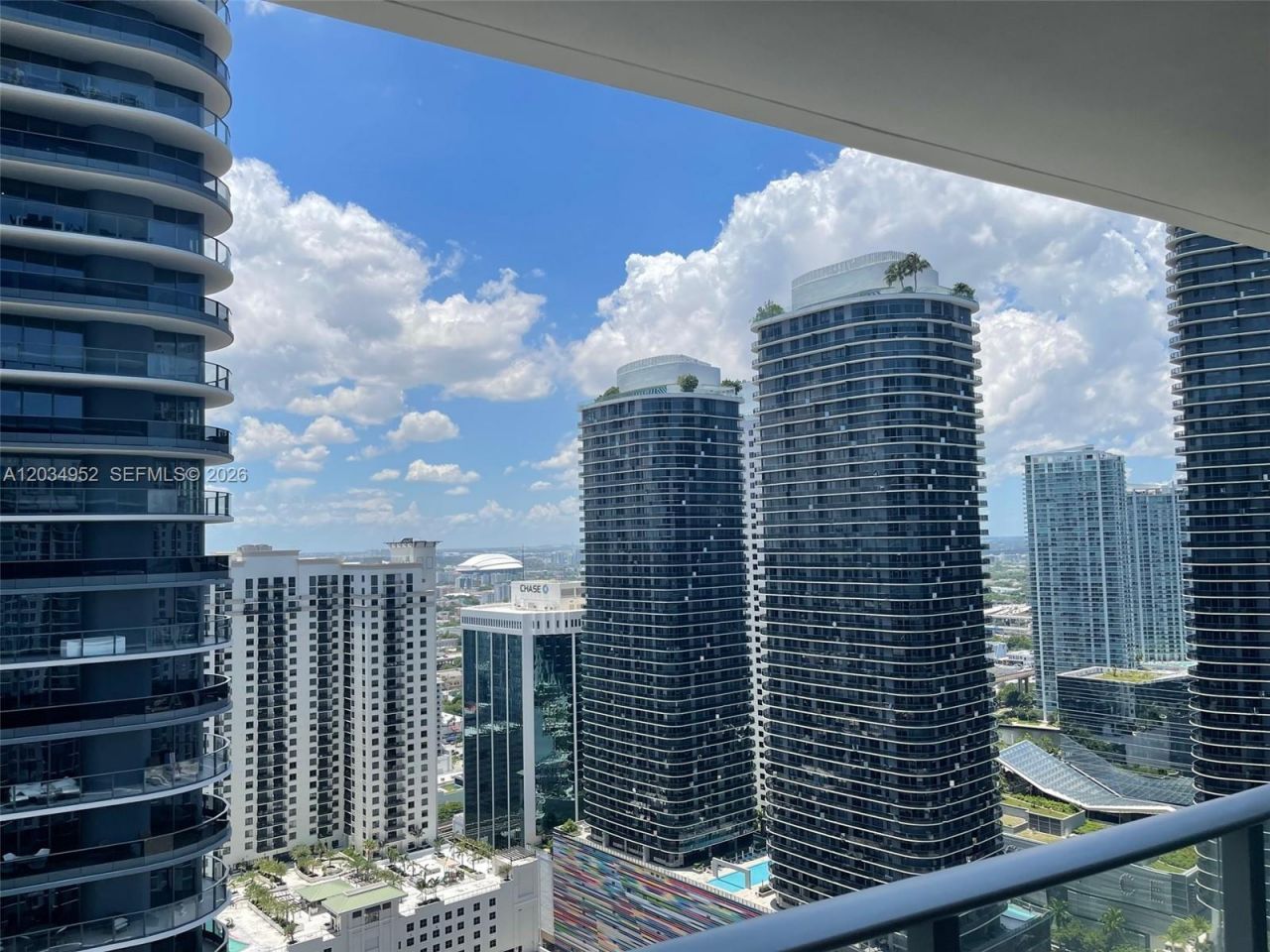 1010 Brickell Ave, Unit 3810, Miami, FL 33131 Photo