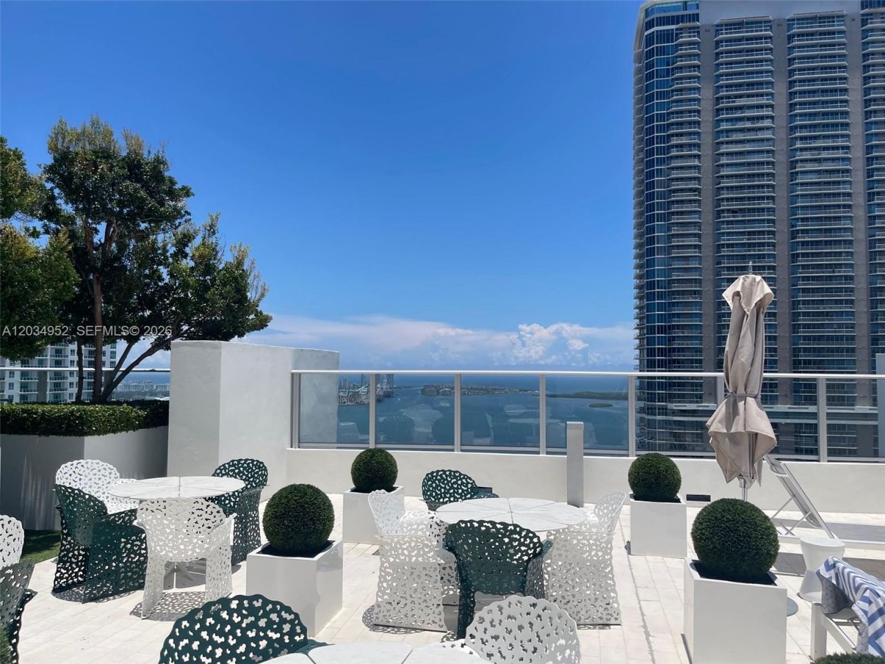 1010 Brickell Ave, Unit 3810, Miami, FL 33131 Photo