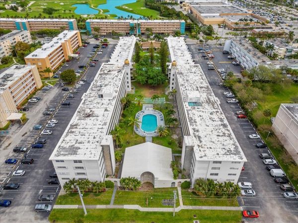 200 NE 12th Ave , Unit 7C, Hallandale Beach, FL 33009