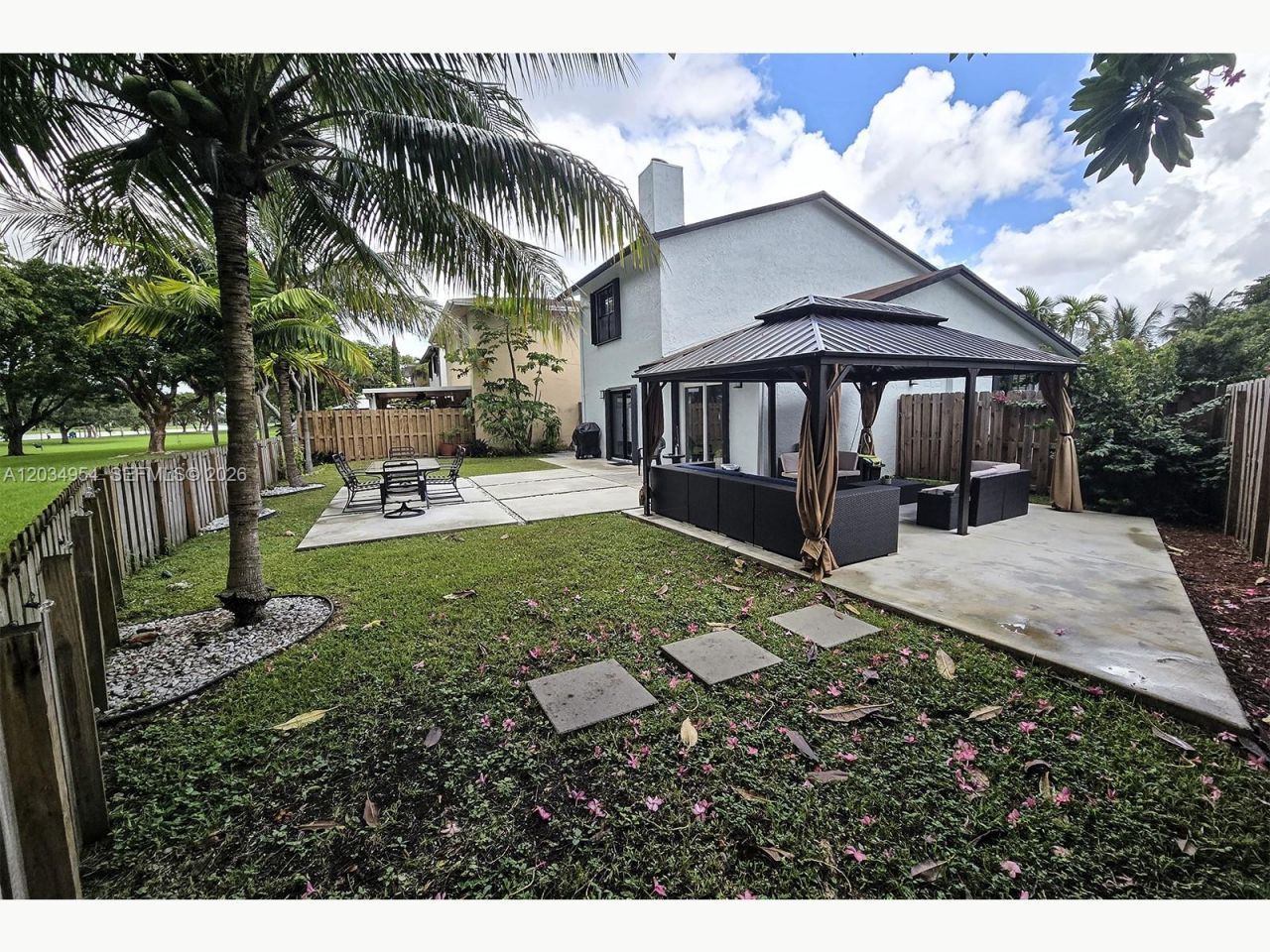 14740 SW 108th Ter, Miami, FL 33196 Photo