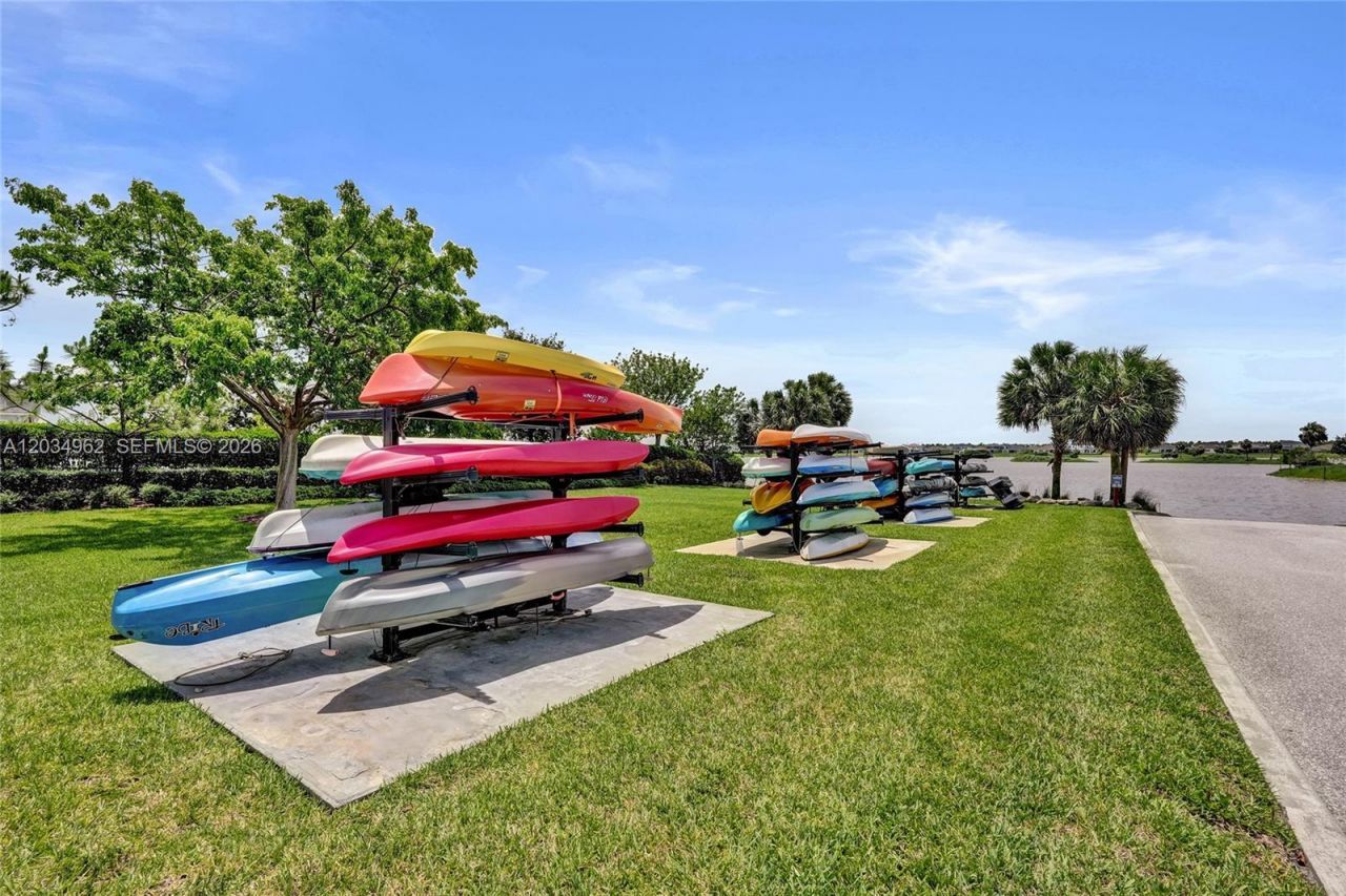 19593 Whispering Creek Rd , Loxahatchee, FL 33470 Photo