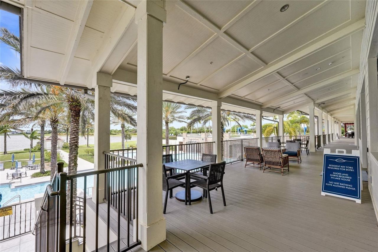 19593 Whispering Creek Rd , Loxahatchee, FL 33470 Photo
